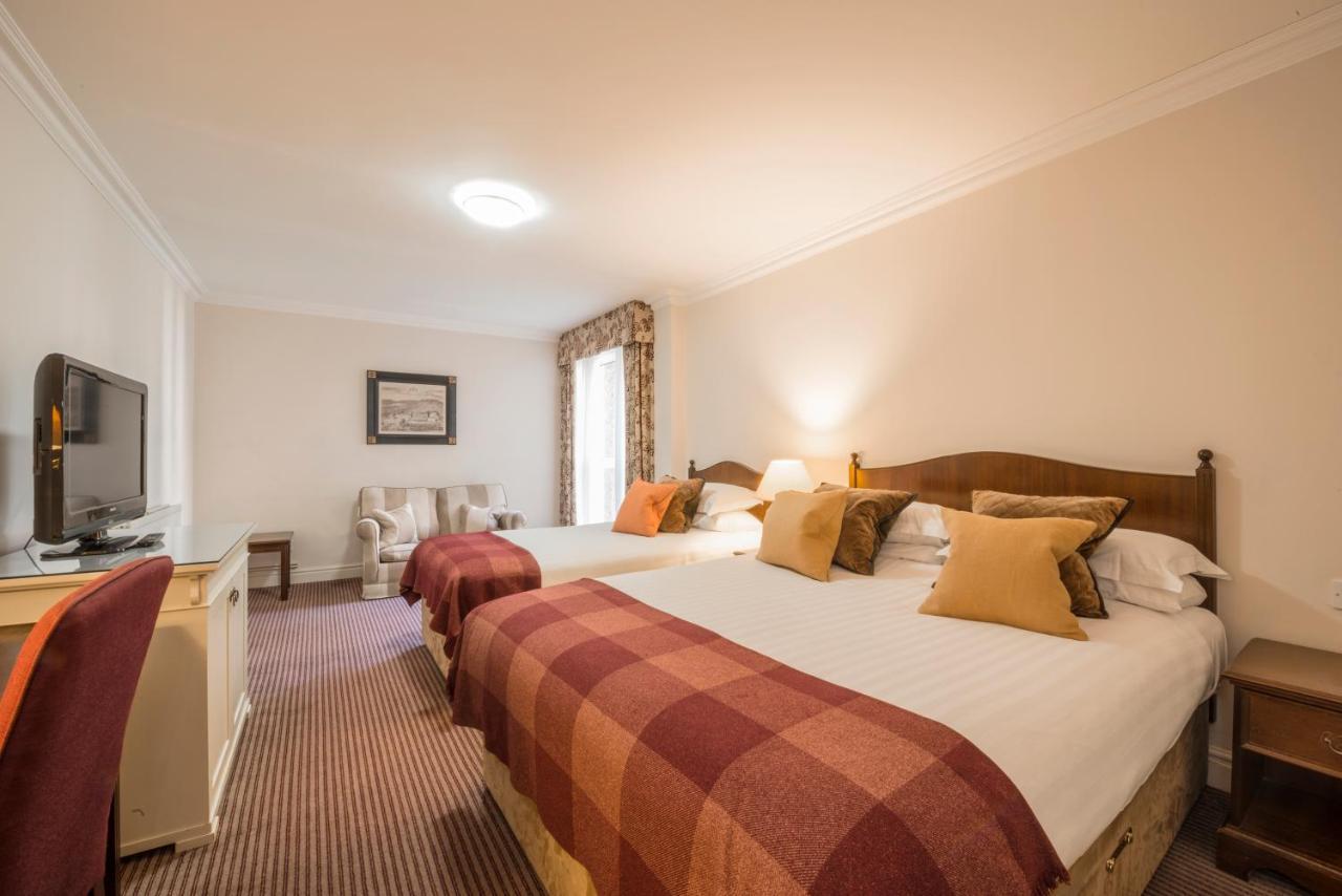 Macdonald Frimley Hall Hotel & Spa Camberley Exteriör bild