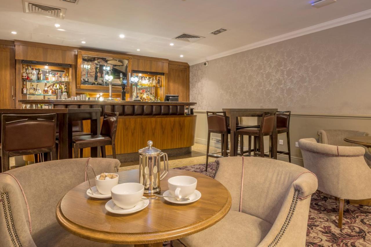 Macdonald Frimley Hall Hotel & Spa Camberley Exteriör bild
