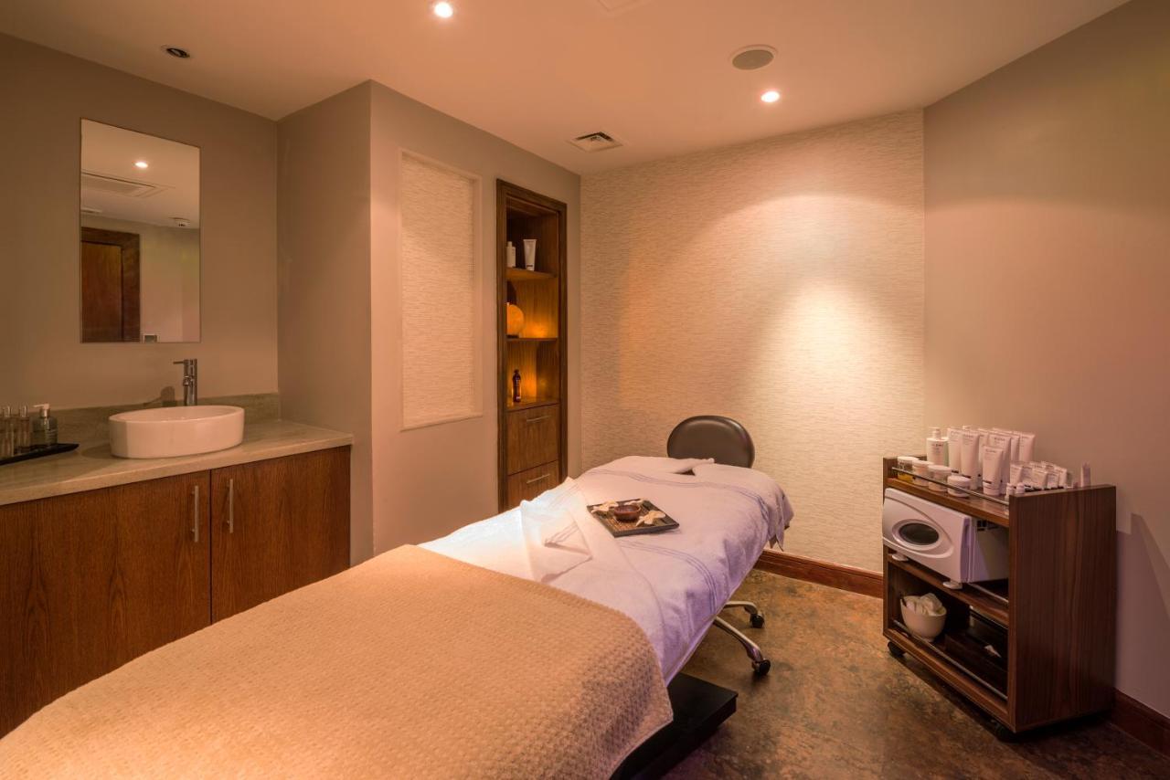 Macdonald Frimley Hall Hotel & Spa Camberley Exteriör bild